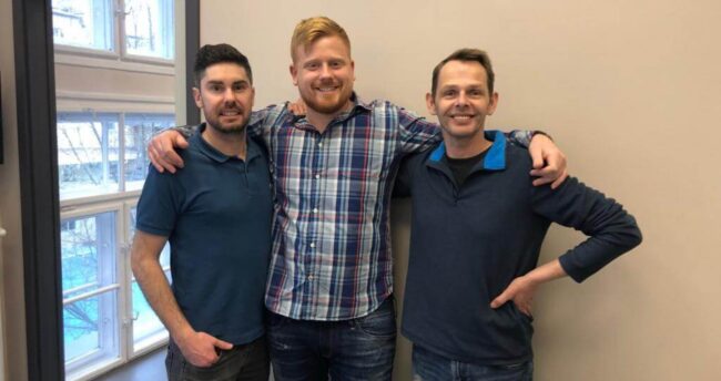 Dr. Nagy róbert és Jean Baptise Andre páciensünkkel a sikeres kezelést követően