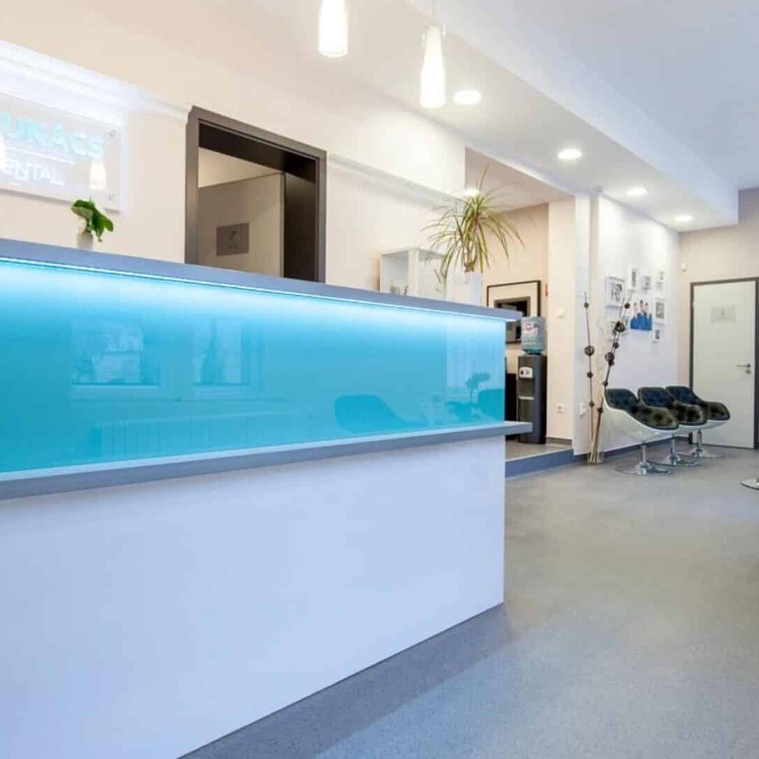 Váró a Szent Lukács SPA Dentalban, Budapesten